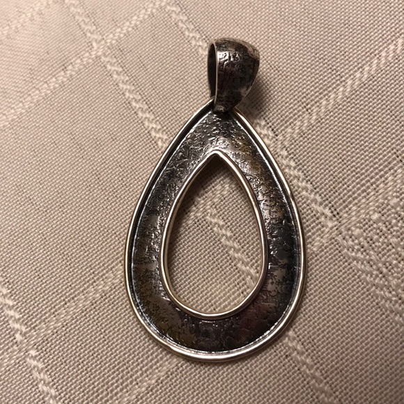 Silpada Pendant - Picture 1 of 3